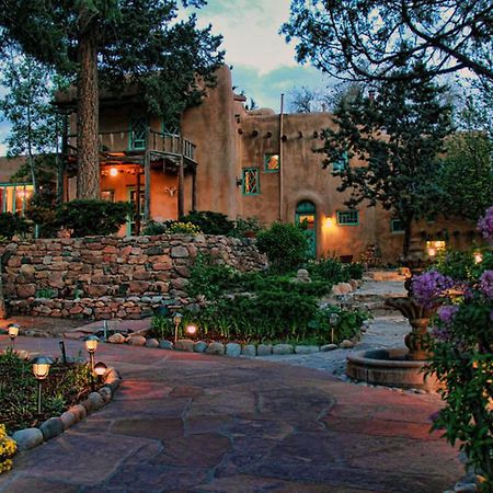 Inn Of The Turquoise Bear Santa Fe Exterior photo