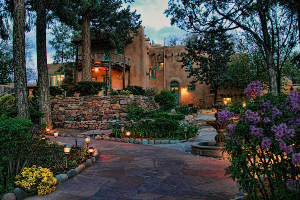 Inn Of The Turquoise Bear Santa Fe Exterior photo